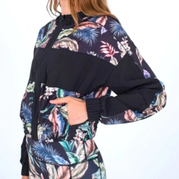 HURLEY Wispy Leaves Pop Over jacket Black - Picture 1 of 7